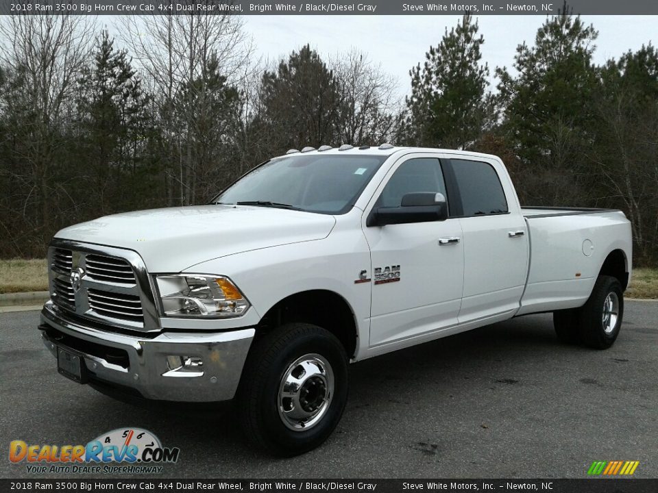 2018 Ram 3500 Big Horn Crew Cab 4x4 Dual Rear Wheel Bright White / Black/Diesel Gray Photo #2