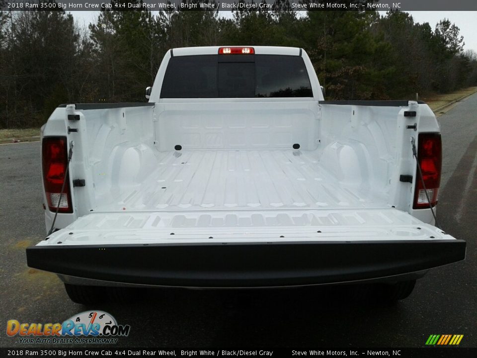 2018 Ram 3500 Big Horn Crew Cab 4x4 Dual Rear Wheel Bright White / Black/Diesel Gray Photo #12