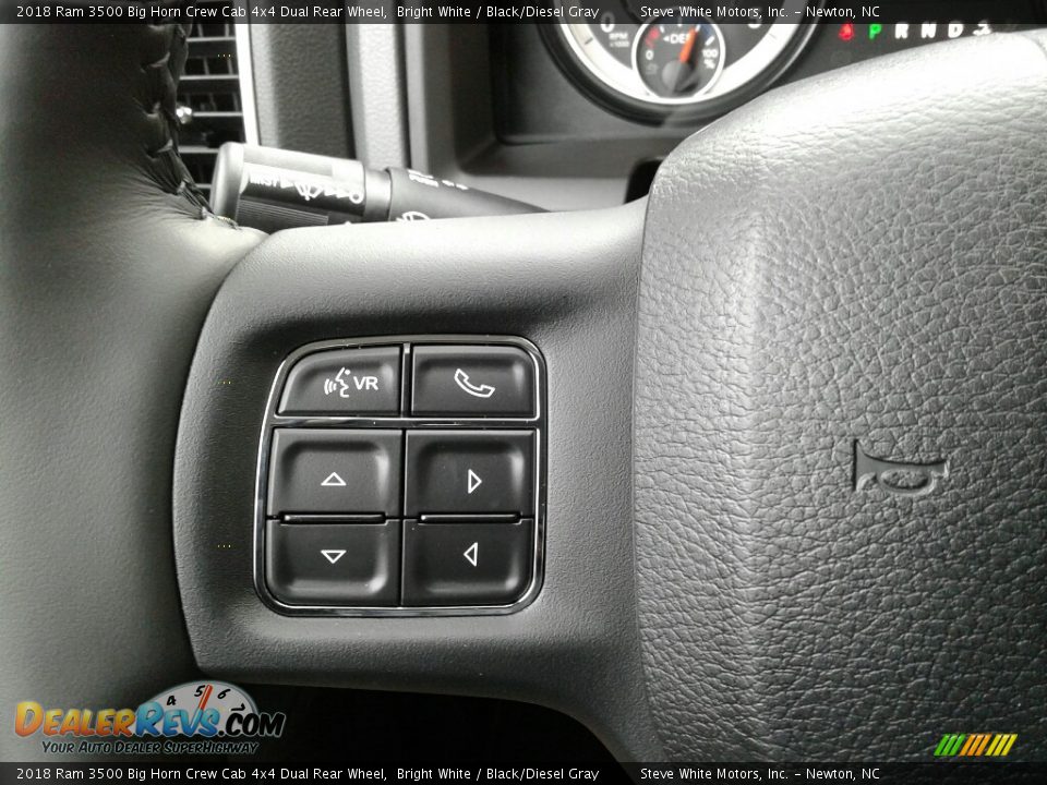 2018 Ram 3500 Big Horn Crew Cab 4x4 Dual Rear Wheel Bright White / Black/Diesel Gray Photo #16