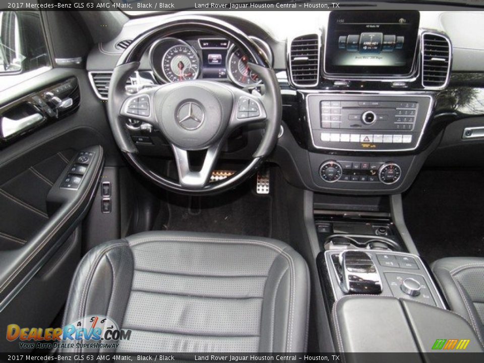 Dashboard of 2017 Mercedes-Benz GLS 63 AMG 4Matic Photo #15