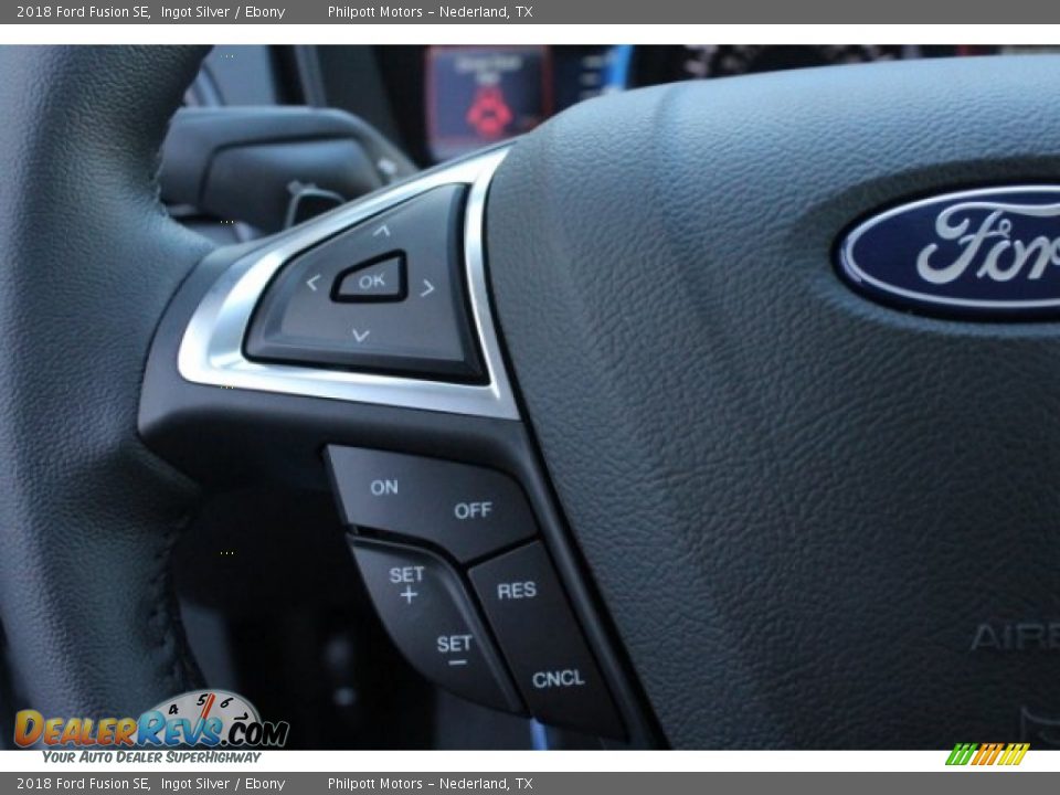 Controls of 2018 Ford Fusion SE Photo #24