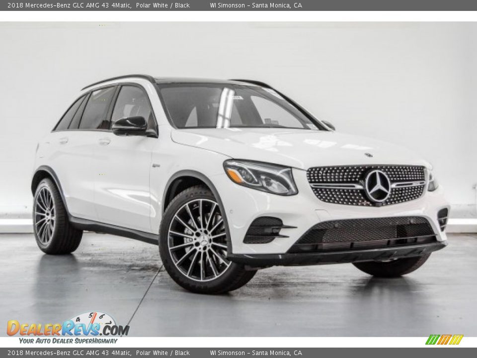 Front 3/4 View of 2018 Mercedes-Benz GLC AMG 43 4Matic Photo #13