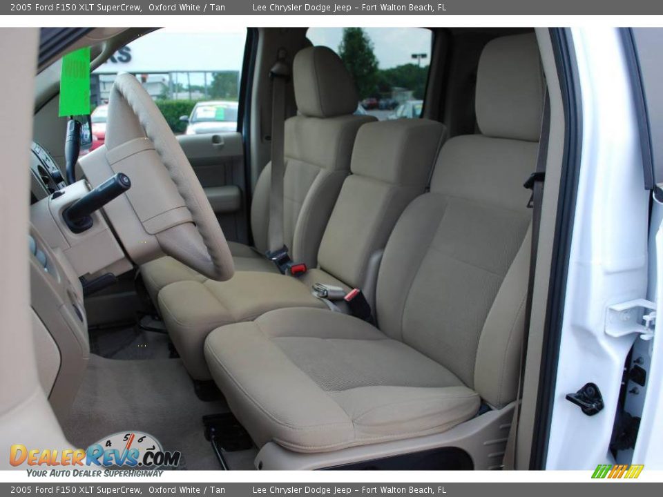 2005 Ford F150 XLT SuperCrew Oxford White / Tan Photo #8