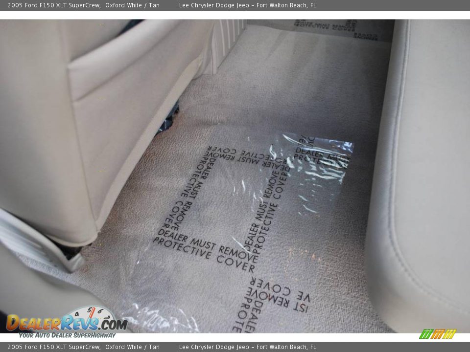 2005 Ford F150 XLT SuperCrew Oxford White / Tan Photo #10