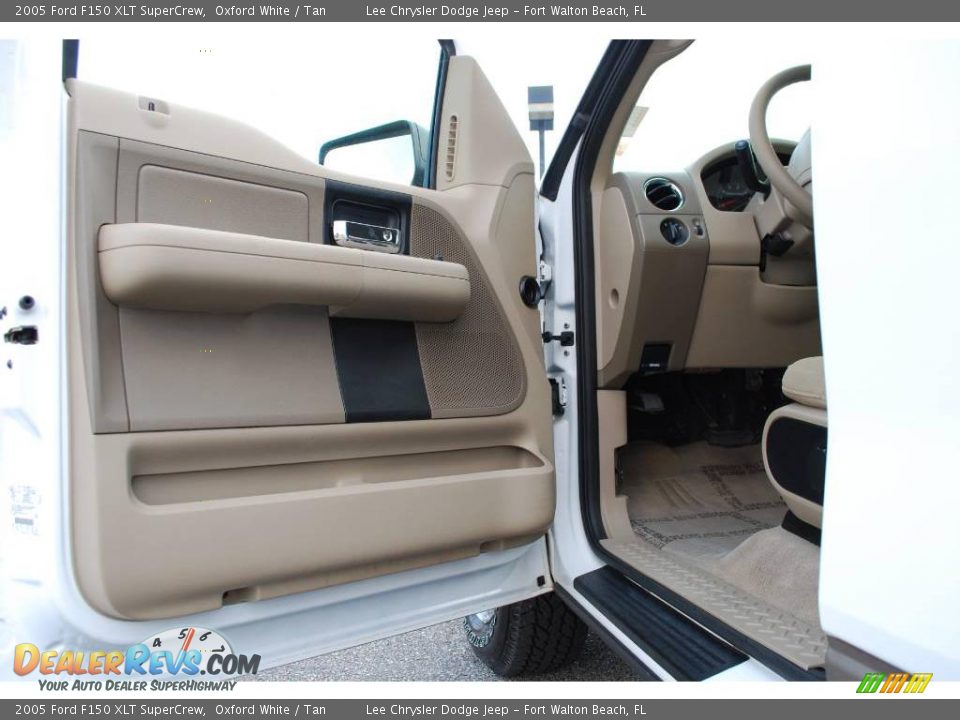 2005 Ford F150 XLT SuperCrew Oxford White / Tan Photo #14