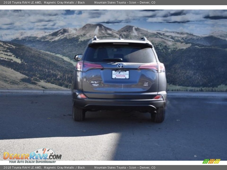 2018 Toyota RAV4 LE AWD Magnetic Gray Metallic / Black Photo #4