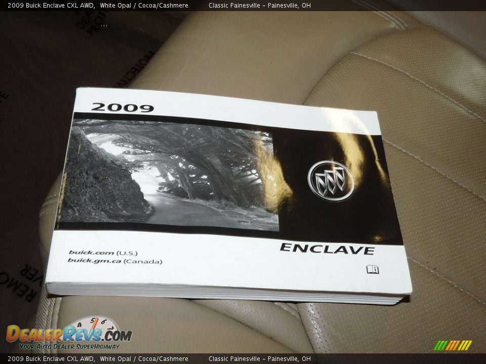 2009 Buick Enclave CXL AWD White Opal / Cocoa/Cashmere Photo #17