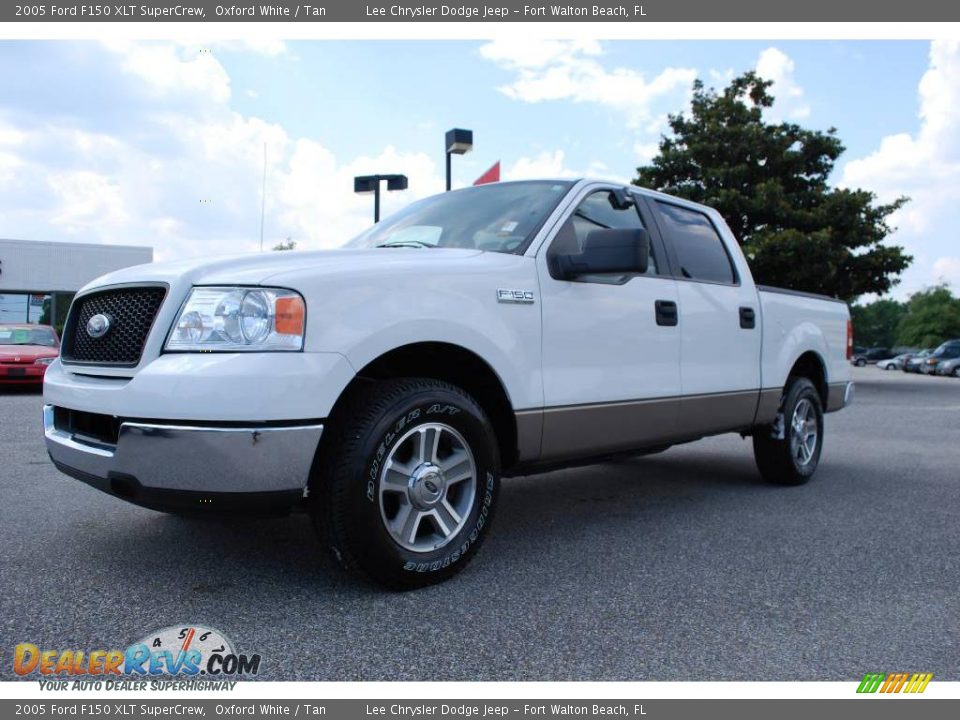 2005 Ford F150 XLT SuperCrew Oxford White / Tan Photo #20