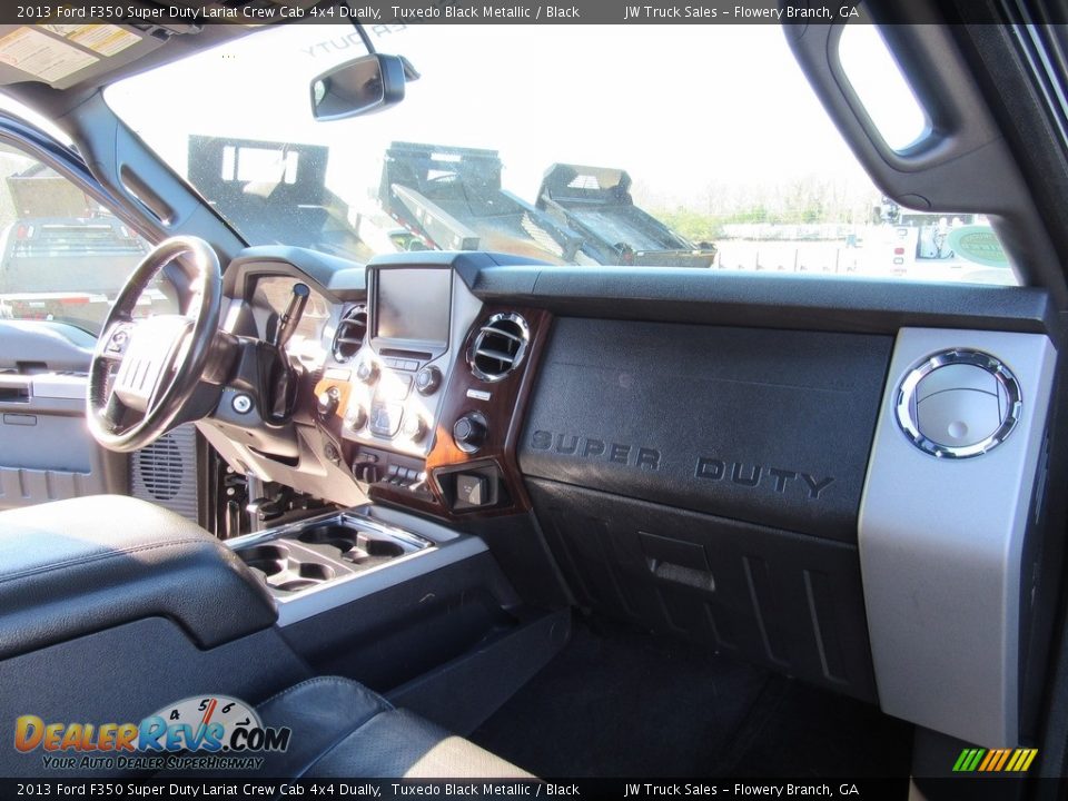 2013 Ford F350 Super Duty Lariat Crew Cab 4x4 Dually Tuxedo Black Metallic / Black Photo #29