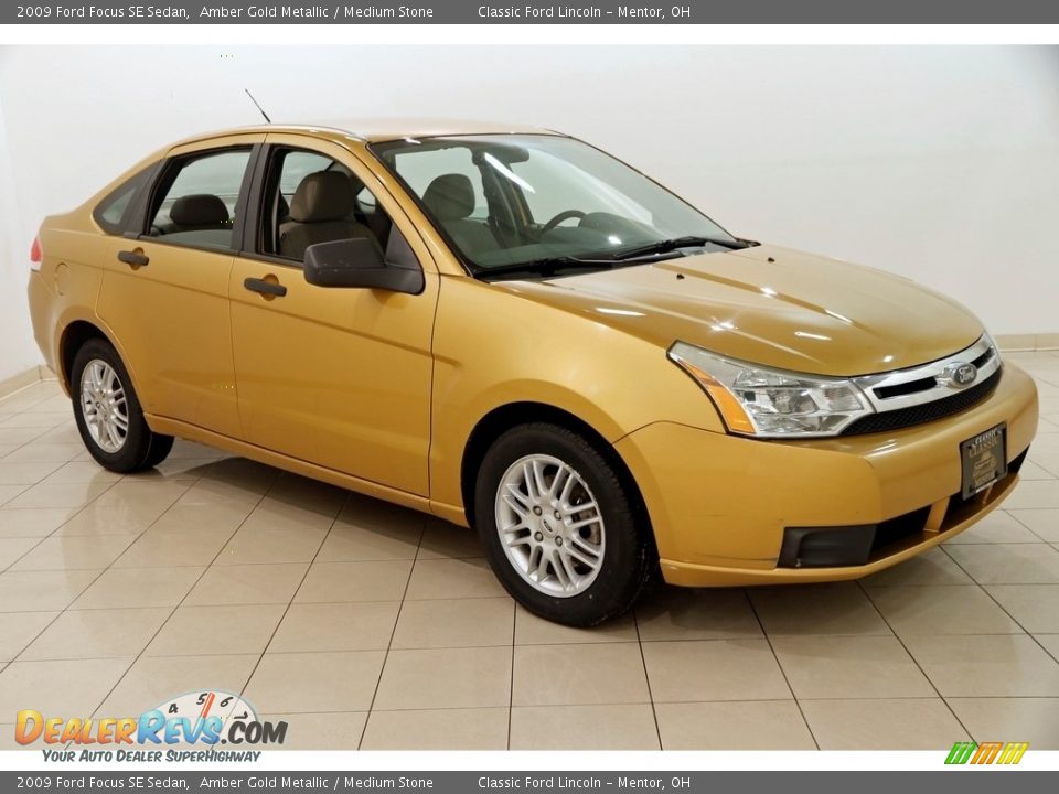 2009 Ford Focus SE Sedan Amber Gold Metallic / Medium Stone Photo #1