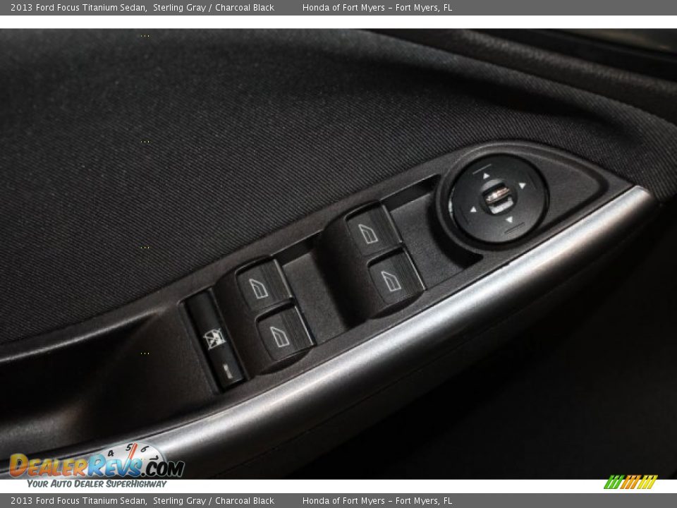 2013 Ford Focus Titanium Sedan Sterling Gray / Charcoal Black Photo #13