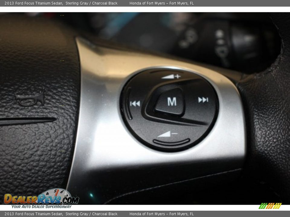 2013 Ford Focus Titanium Sedan Sterling Gray / Charcoal Black Photo #19