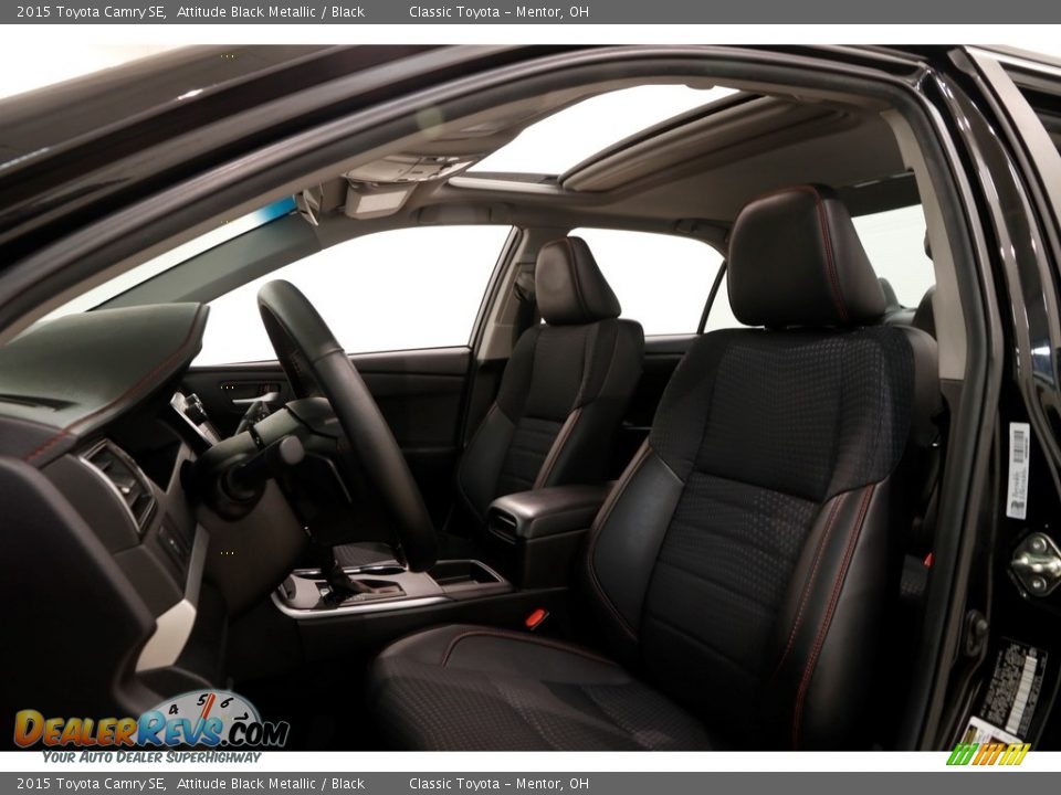 2015 Toyota Camry SE Attitude Black Metallic / Black Photo #5
