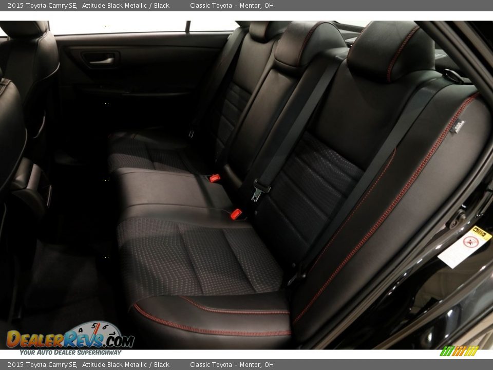 2015 Toyota Camry SE Attitude Black Metallic / Black Photo #16