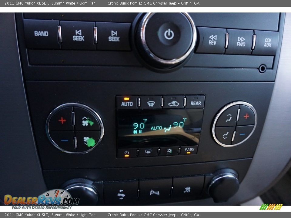 2011 GMC Yukon XL SLT Summit White / Light Tan Photo #21
