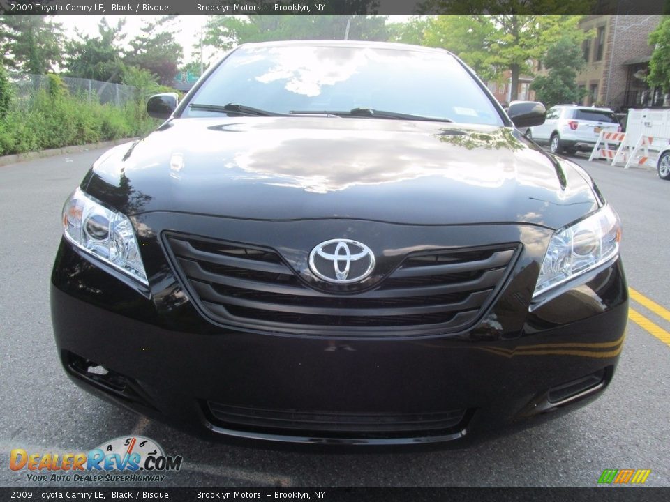 2009 Toyota Camry LE Black / Bisque Photo #4