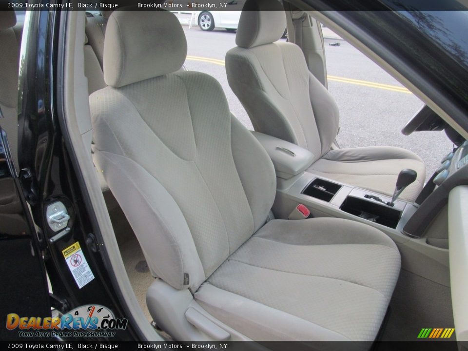 2009 Toyota Camry LE Black / Bisque Photo #22