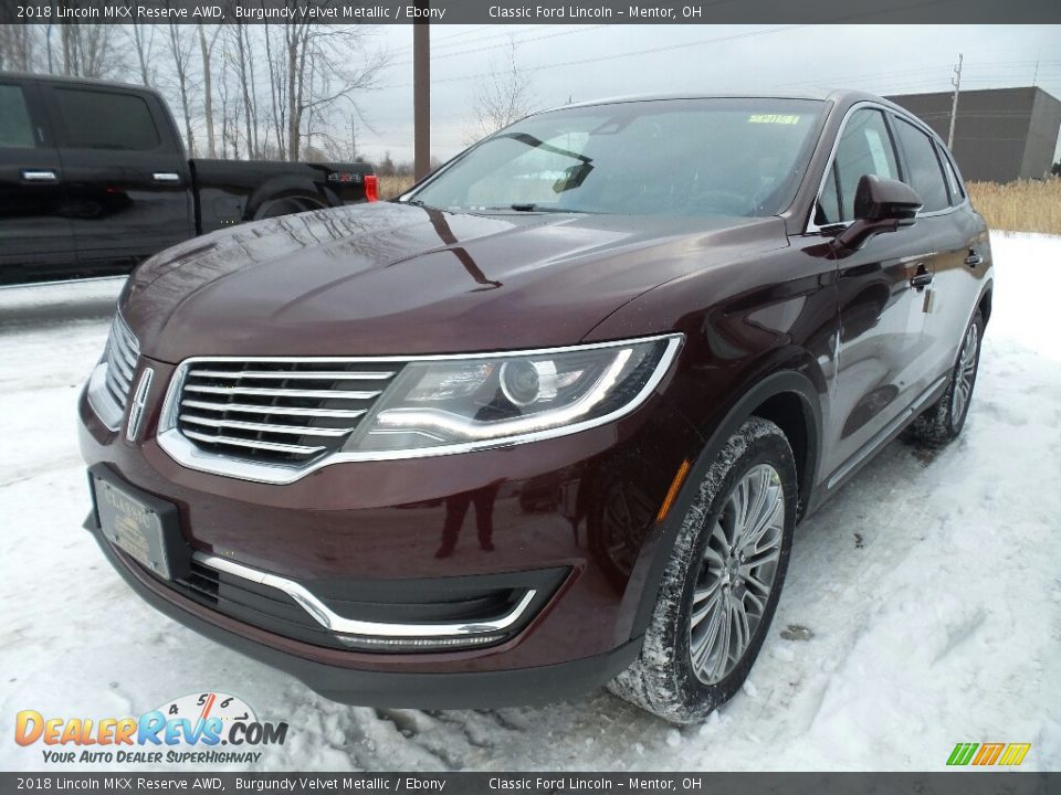 Front 3/4 View of 2018 Lincoln MKX Reserve AWD Photo #1