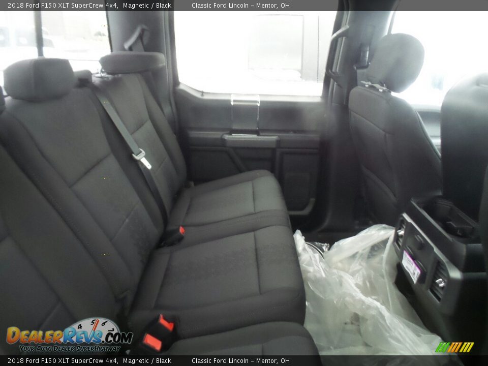 2018 Ford F150 XLT SuperCrew 4x4 Magnetic / Black Photo #5