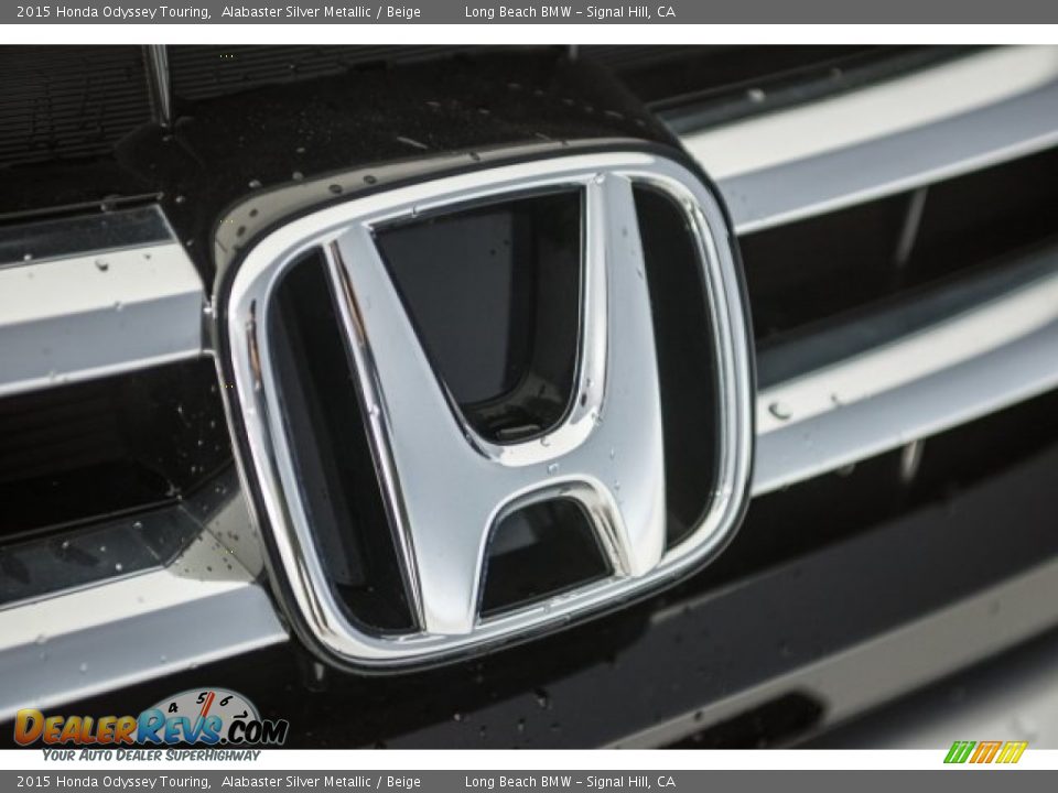 2015 Honda Odyssey Touring Alabaster Silver Metallic / Beige Photo #8