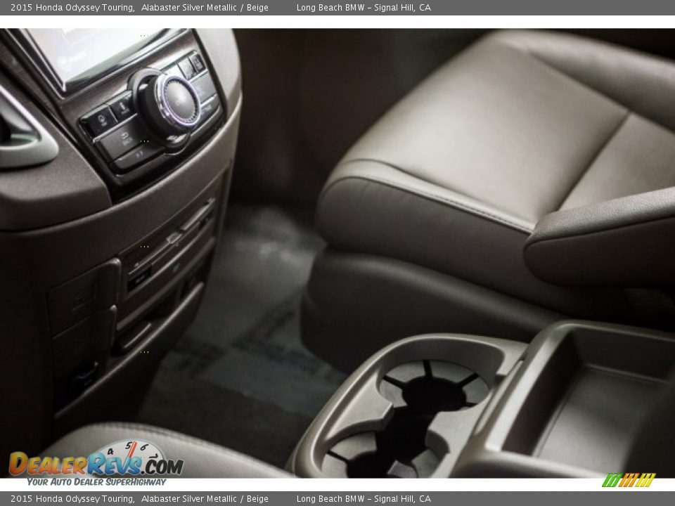 2015 Honda Odyssey Touring Alabaster Silver Metallic / Beige Photo #16