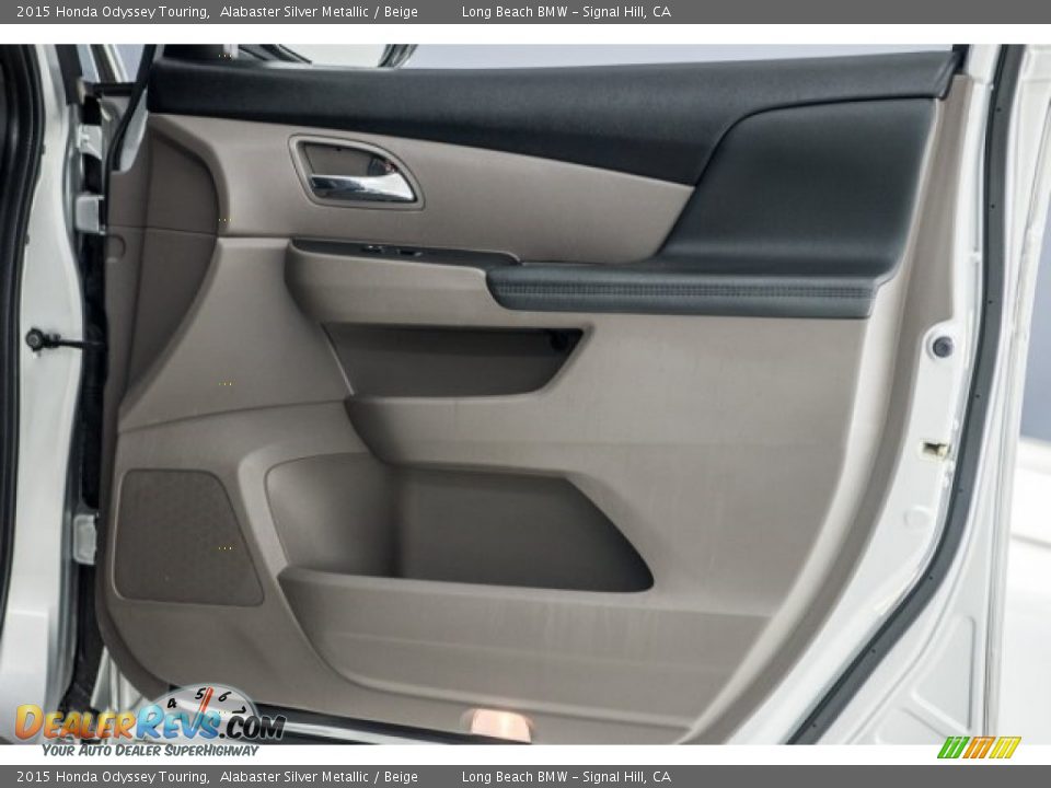 2015 Honda Odyssey Touring Alabaster Silver Metallic / Beige Photo #23