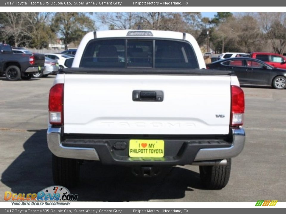 2017 Toyota Tacoma SR5 Double Cab Super White / Cement Gray Photo #7