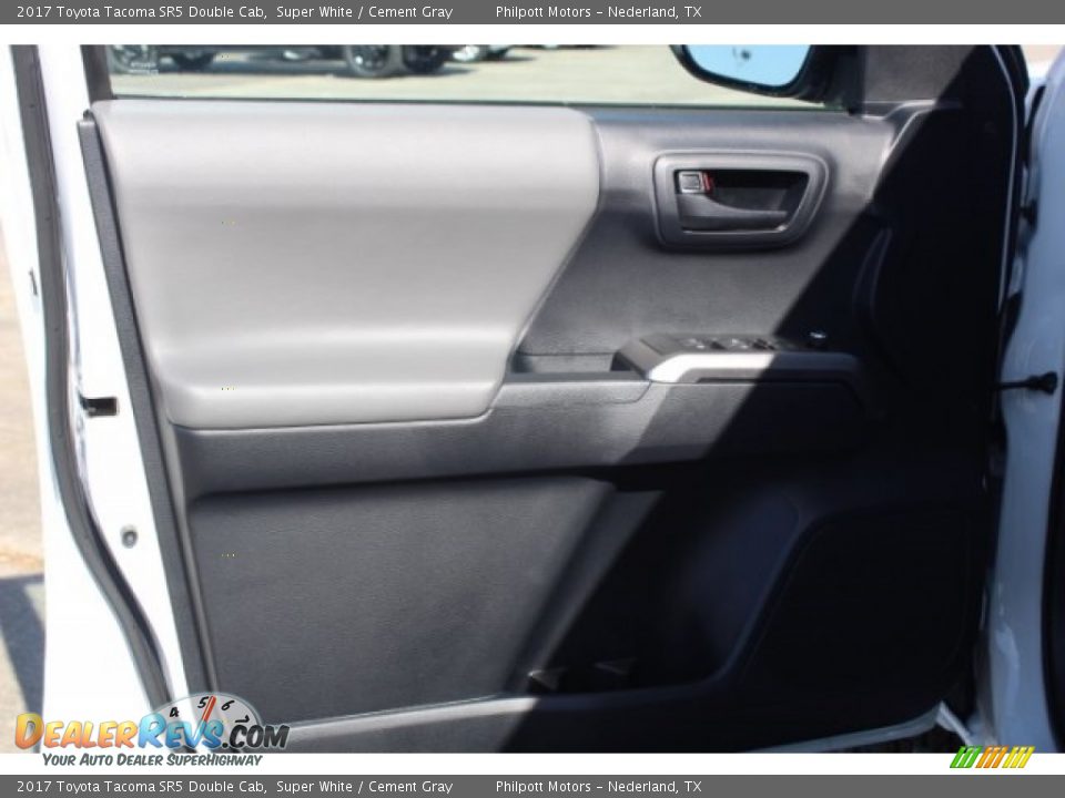 2017 Toyota Tacoma SR5 Double Cab Super White / Cement Gray Photo #11