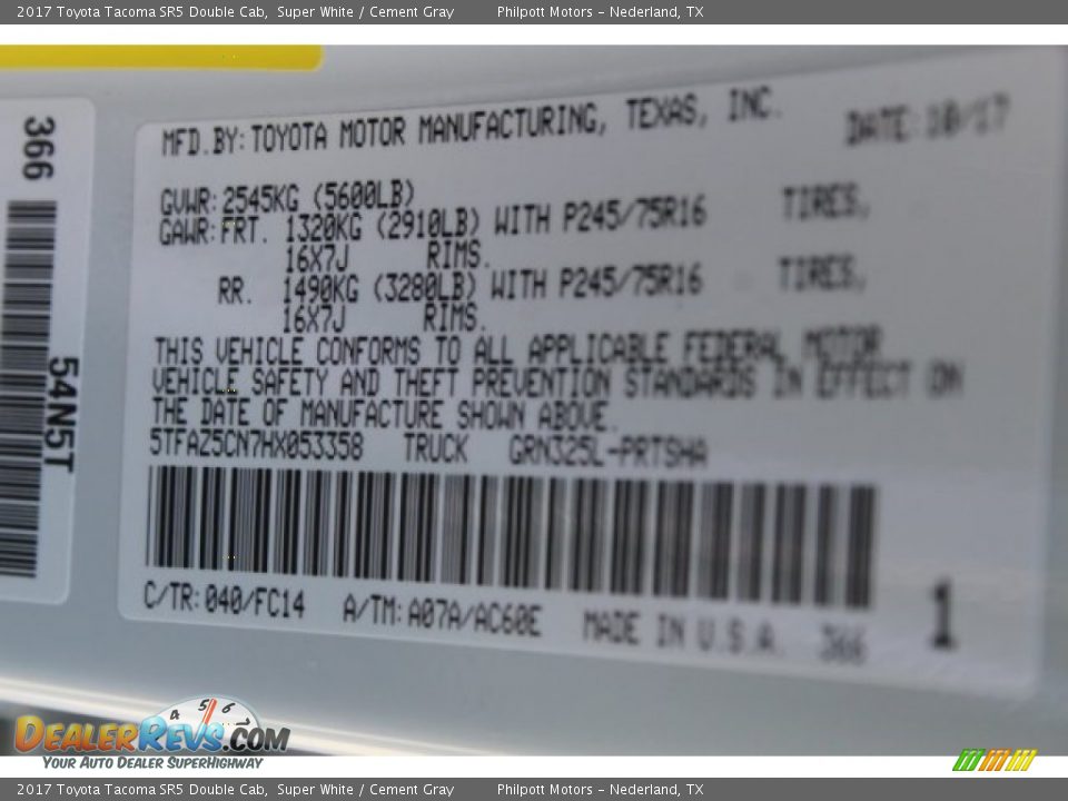 2017 Toyota Tacoma SR5 Double Cab Super White / Cement Gray Photo #34