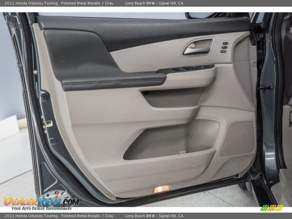 2011 Honda Odyssey Touring Polished Metal Metallic / Gray Photo #21