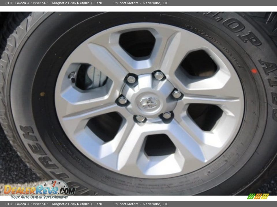2018 Toyota 4Runner SR5 Magnetic Gray Metallic / Black Photo #11