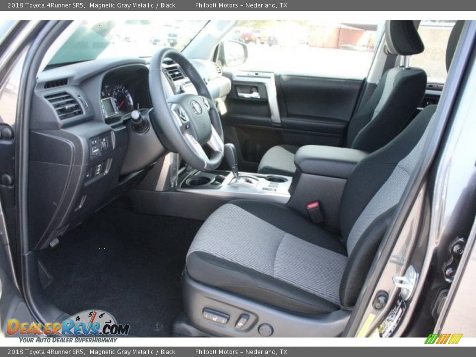 2018 Toyota 4Runner SR5 Magnetic Gray Metallic / Black Photo #14