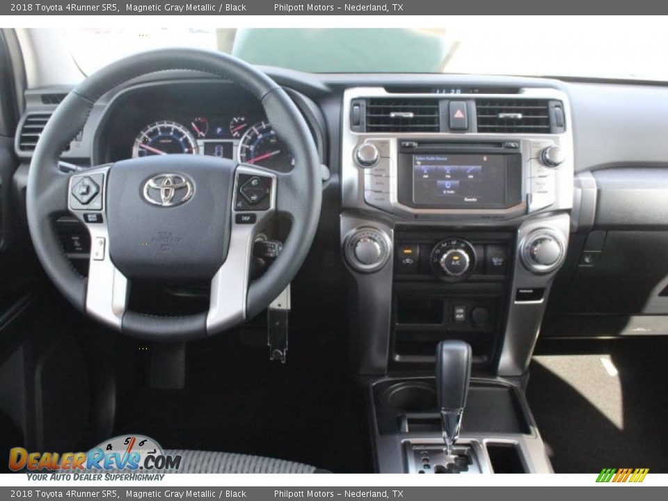2018 Toyota 4Runner SR5 Magnetic Gray Metallic / Black Photo #26