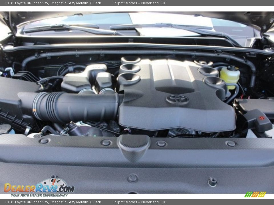 2018 Toyota 4Runner SR5 Magnetic Gray Metallic / Black Photo #34