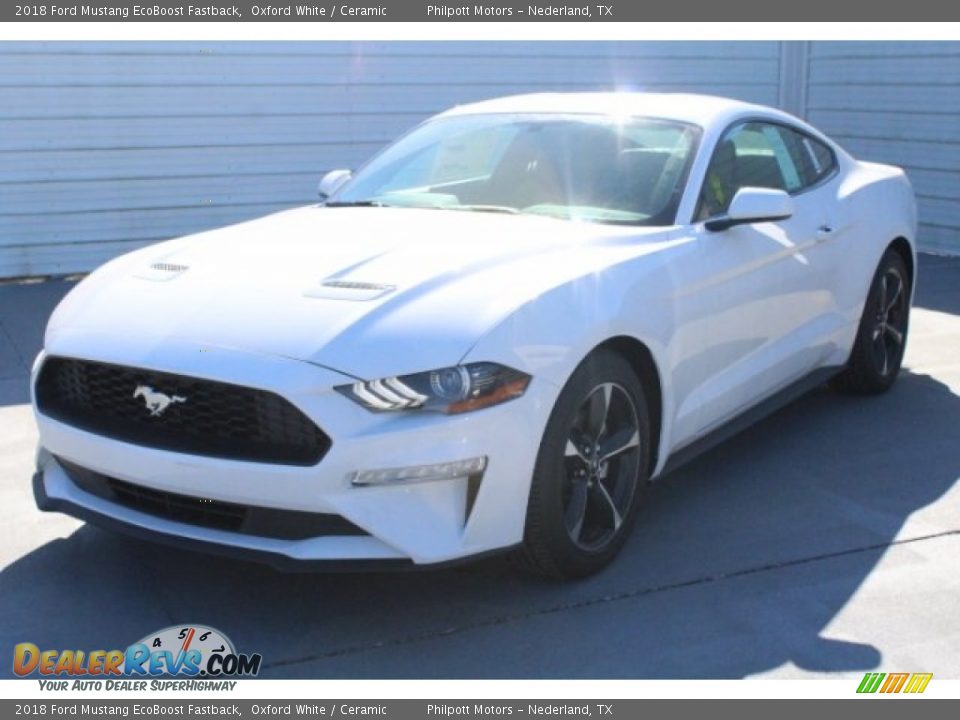 2018 Ford Mustang EcoBoost Fastback Oxford White / Ceramic Photo #3