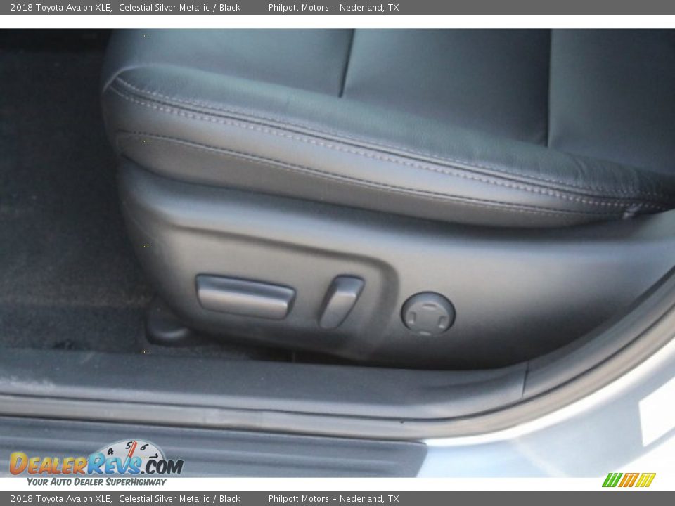 2018 Toyota Avalon XLE Celestial Silver Metallic / Black Photo #16