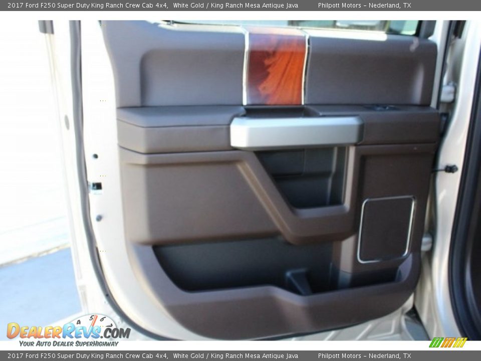2017 Ford F250 Super Duty King Ranch Crew Cab 4x4 White Gold / King Ranch Mesa Antique Java Photo #21