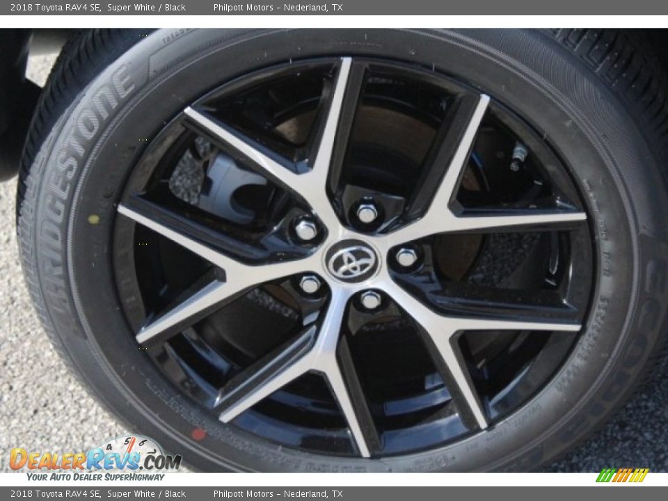 2018 Toyota RAV4 SE Super White / Black Photo #10