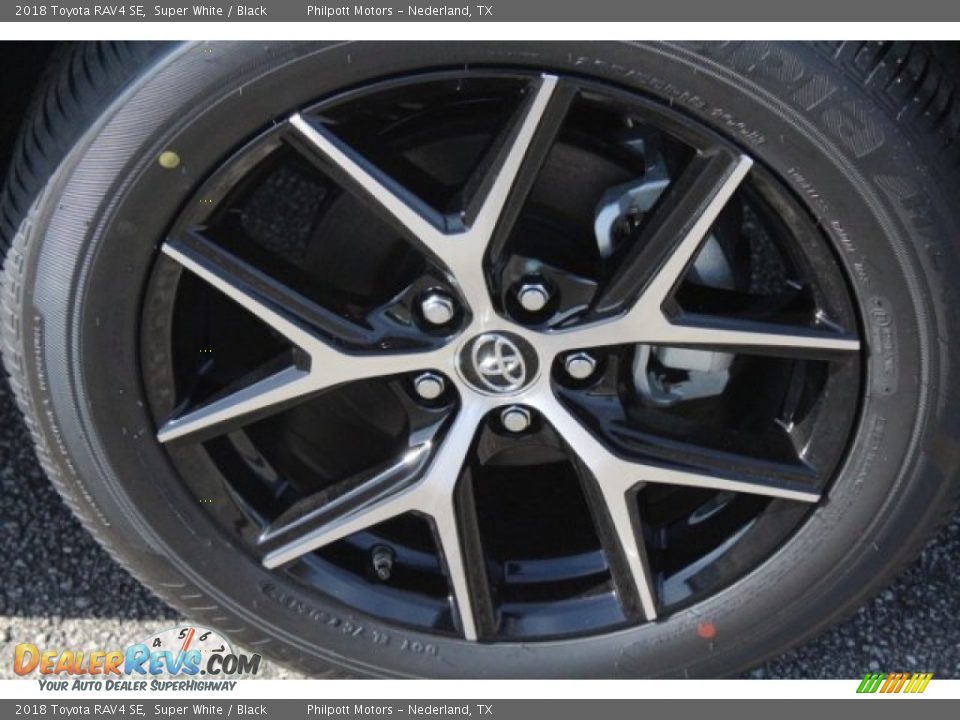 2018 Toyota RAV4 SE Super White / Black Photo #11