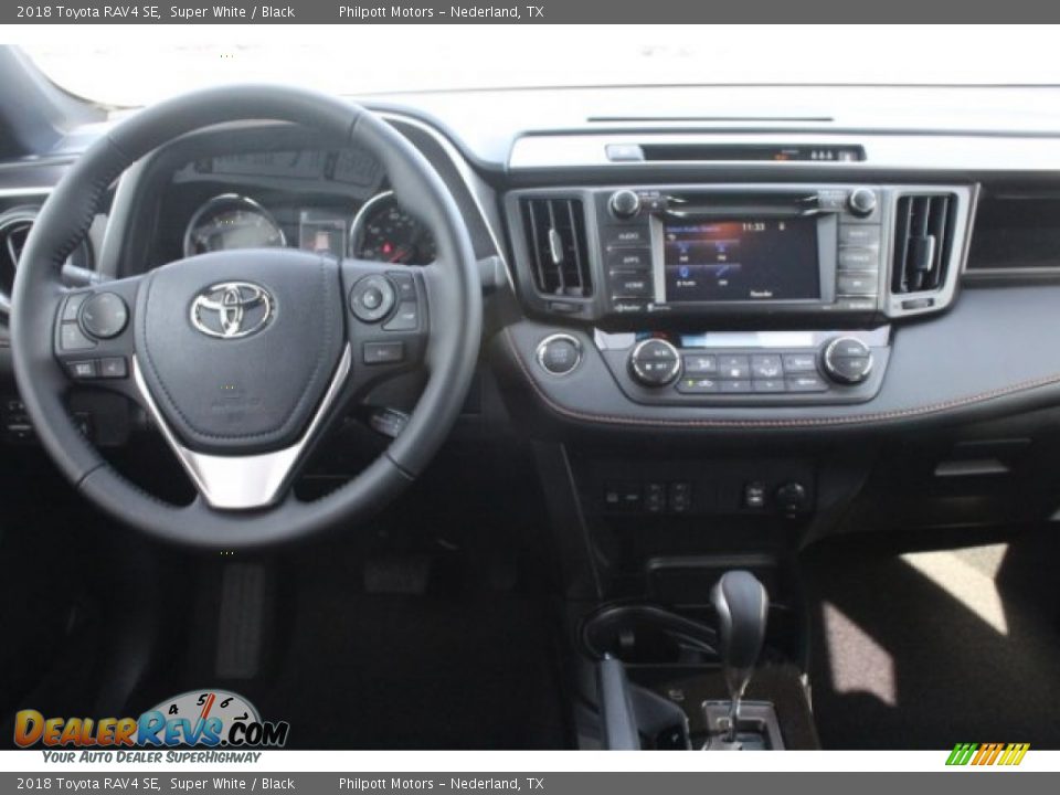 2018 Toyota RAV4 SE Super White / Black Photo #26