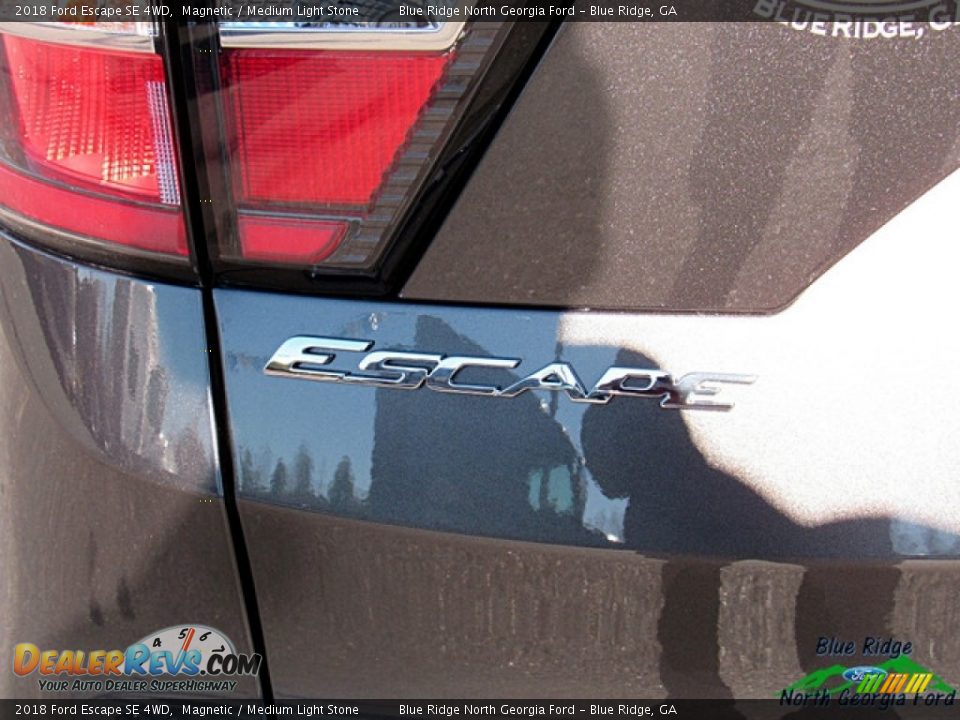 2018 Ford Escape SE 4WD Magnetic / Medium Light Stone Photo #33