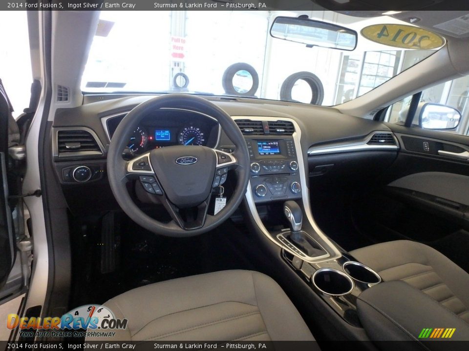 2014 Ford Fusion S Ingot Silver / Earth Gray Photo #9