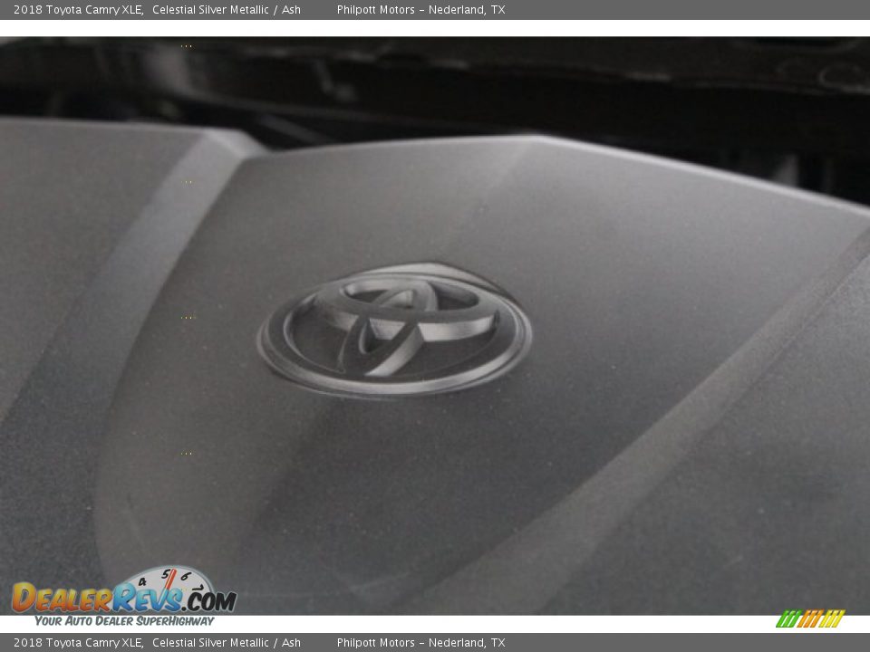 2018 Toyota Camry XLE Celestial Silver Metallic / Ash Photo #34