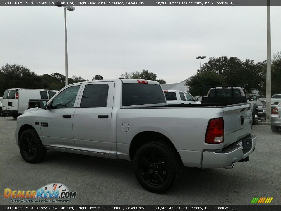 2018 Ram 1500 Express Crew Cab 4x4 Bright Silver Metallic / Black/Diesel Gray Photo #3