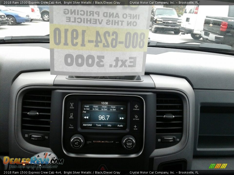 2018 Ram 1500 Express Crew Cab 4x4 Bright Silver Metallic / Black/Diesel Gray Photo #16