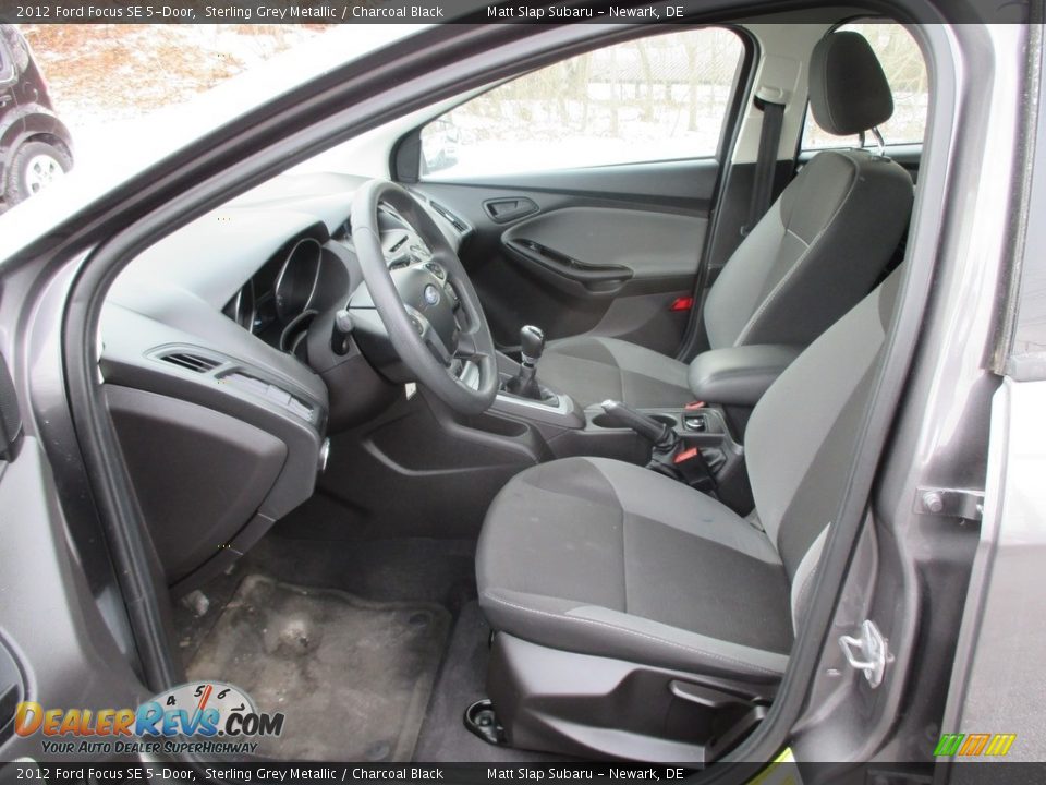 2012 Ford Focus SE 5-Door Sterling Grey Metallic / Charcoal Black Photo #13