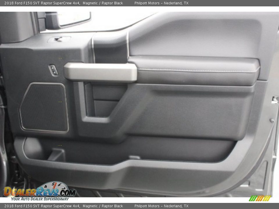 2018 Ford F150 SVT Raptor SuperCrew 4x4 Magnetic / Raptor Black Photo #31