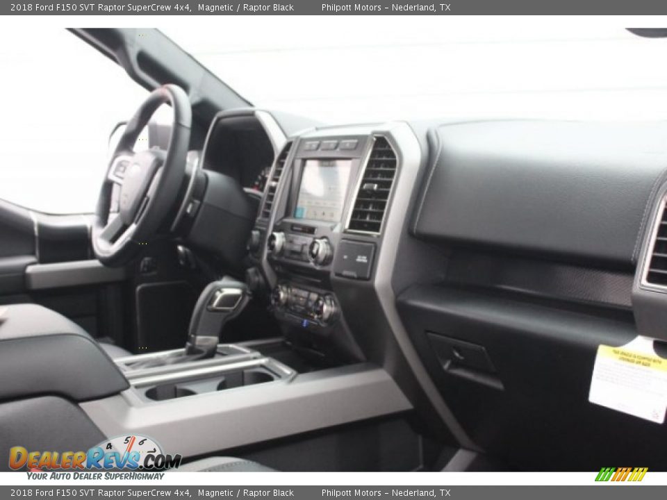 2018 Ford F150 SVT Raptor SuperCrew 4x4 Magnetic / Raptor Black Photo #32