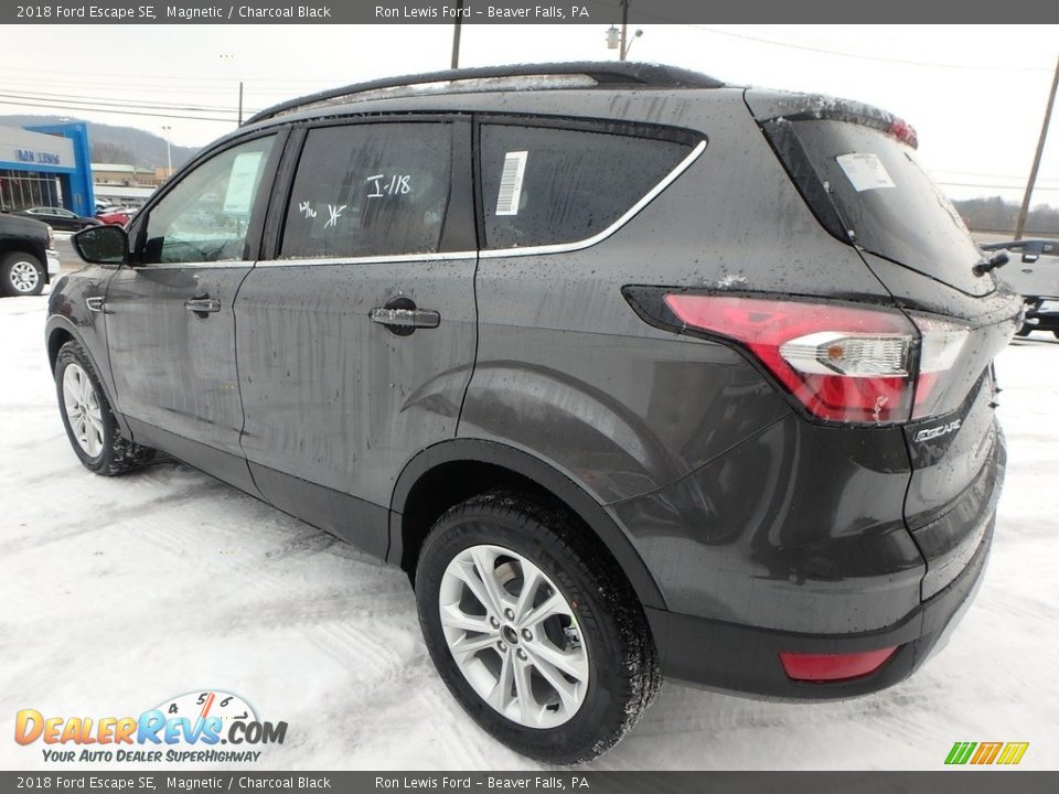 2018 Ford Escape SE Magnetic / Charcoal Black Photo #6