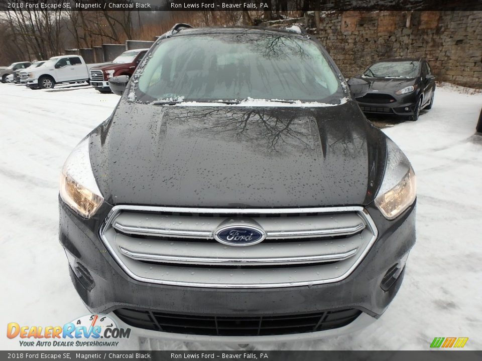 2018 Ford Escape SE Magnetic / Charcoal Black Photo #9